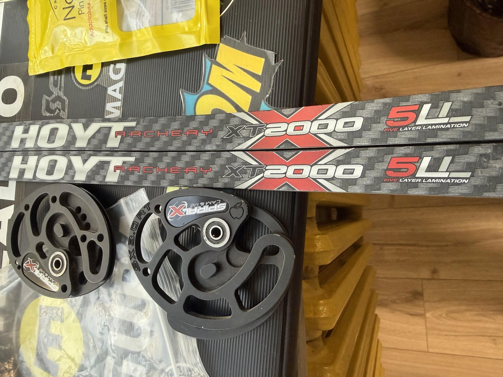 Hoyt xt2000